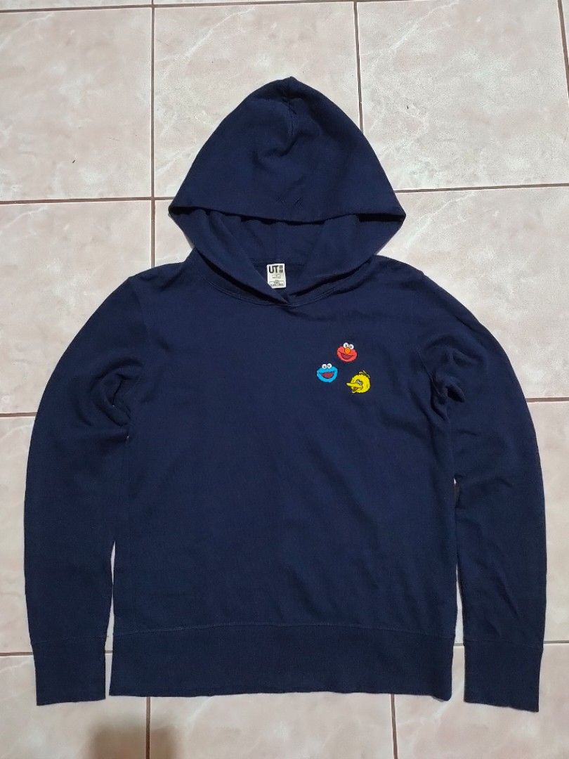 Uniqlo x KAWS x Sesame Street Hoodie Men s Fashion Coats