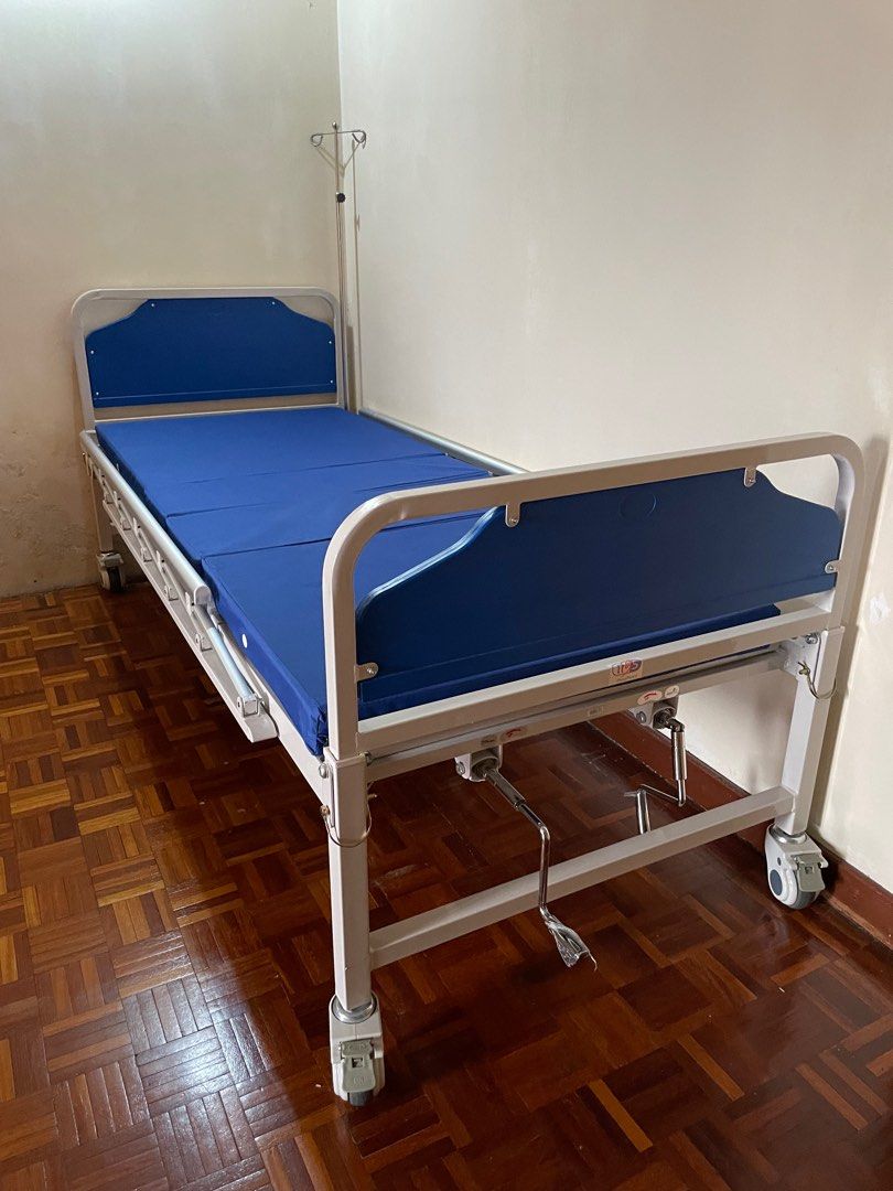 Used hospital bed for sale (Manual), Furniture & Home Living, Furniture