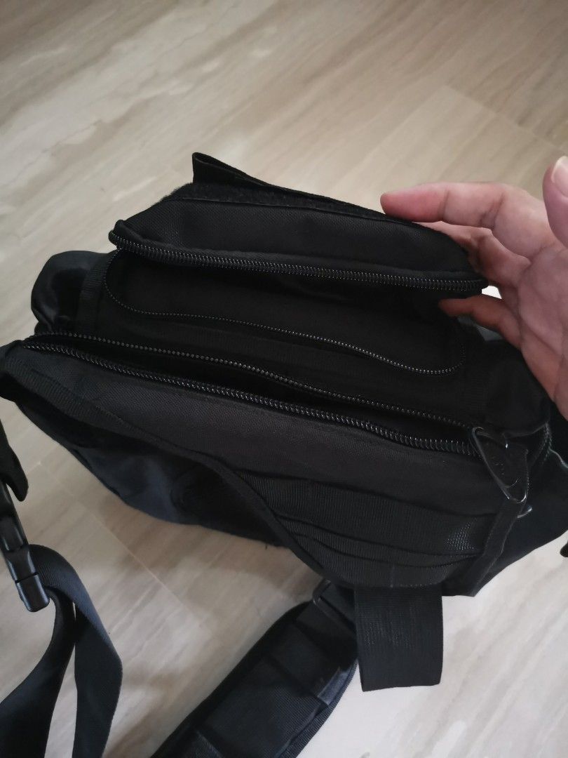 Utg tactical 2025 messenger bag