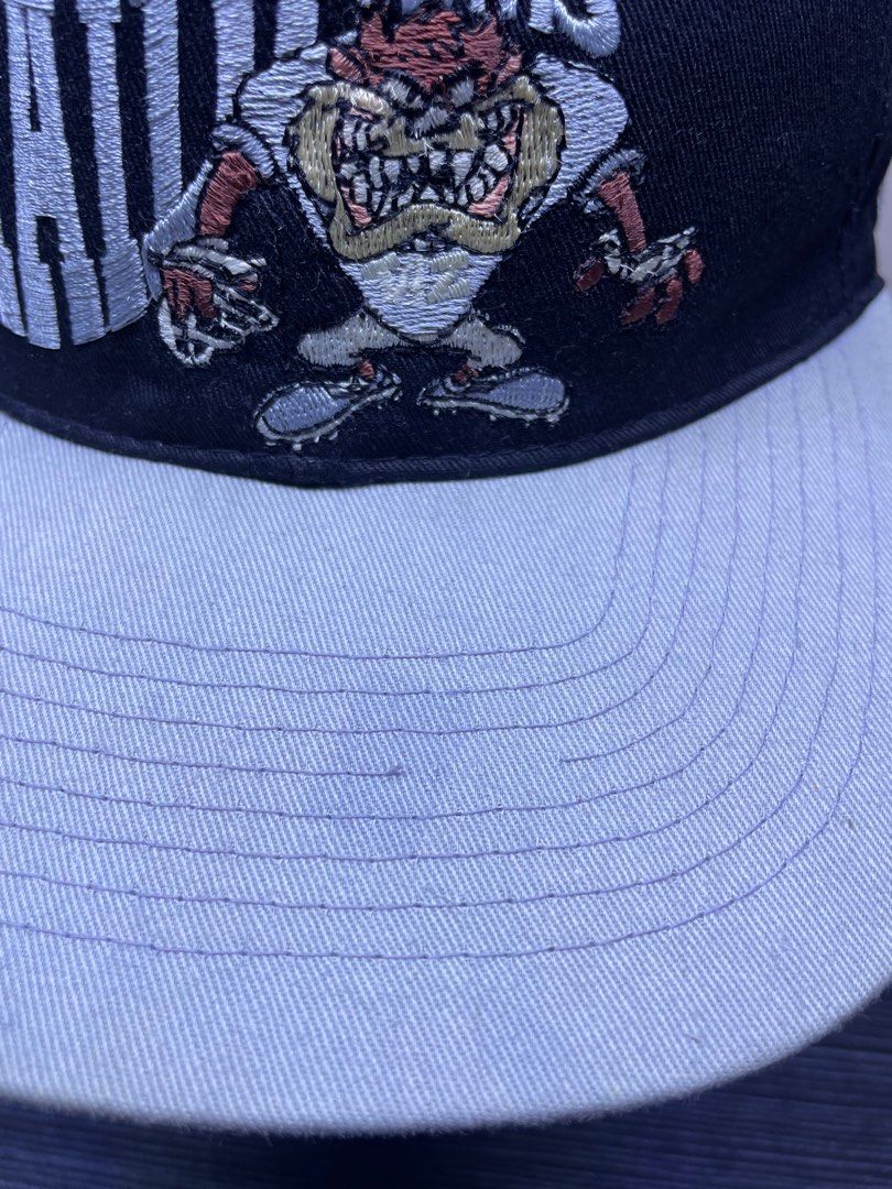 Vintage NFL Los Angeles Raiders Taz Looney Tunes Cap 1993