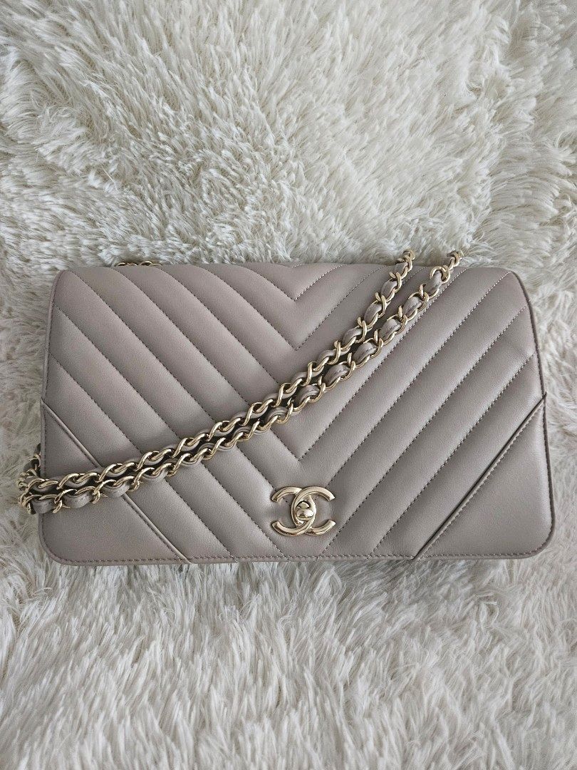 chanel statement flap