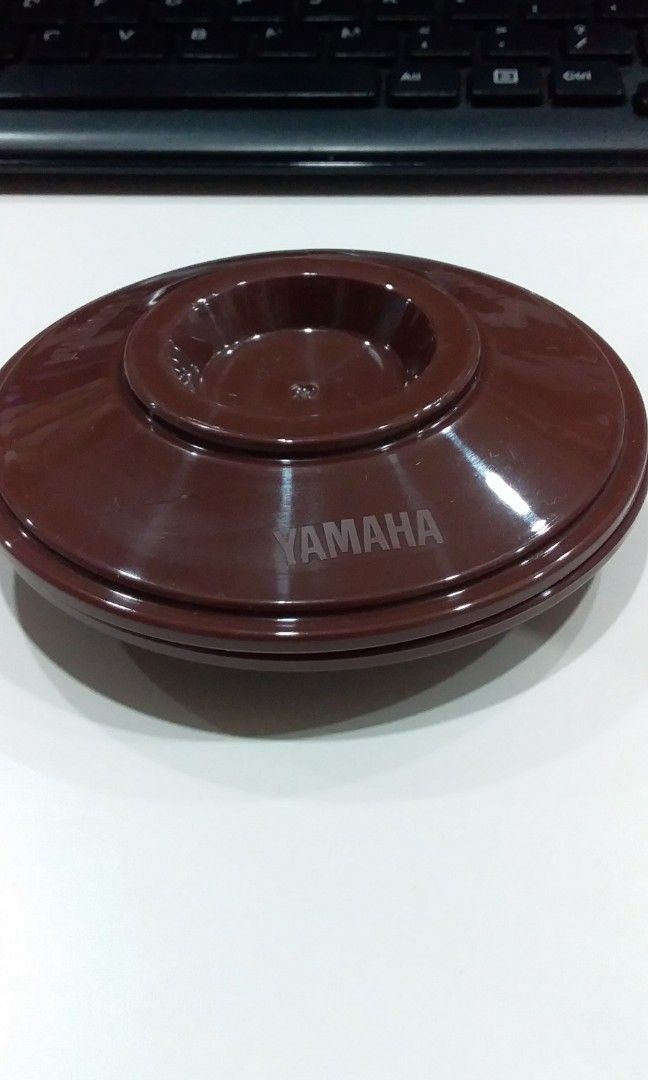YAMAHA upright piano caster cups
