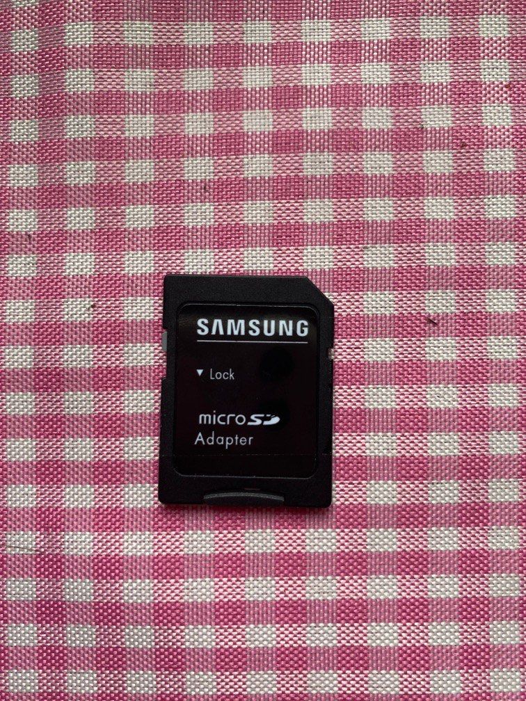 2gb sd card for digital cameras (Category: Memory & SD Cards) located in Pasig City. Submitted by lovepinkthings (Listing ID 1233048105, Image 1). Description: - working.
