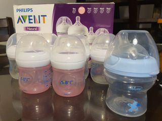 6pcs Avent Natural 4oz  with free chicco bottle