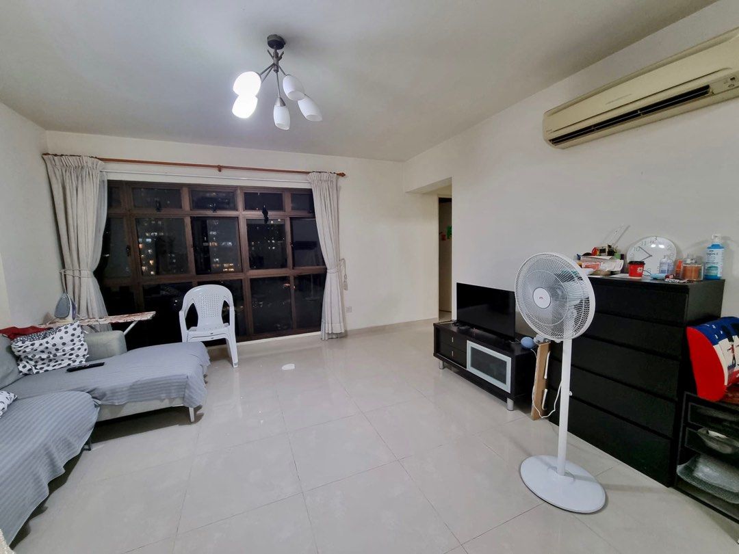 2 mins walk to Redhill MRT, 4NG Hdb , Property, Rentals, HDB on Carousell