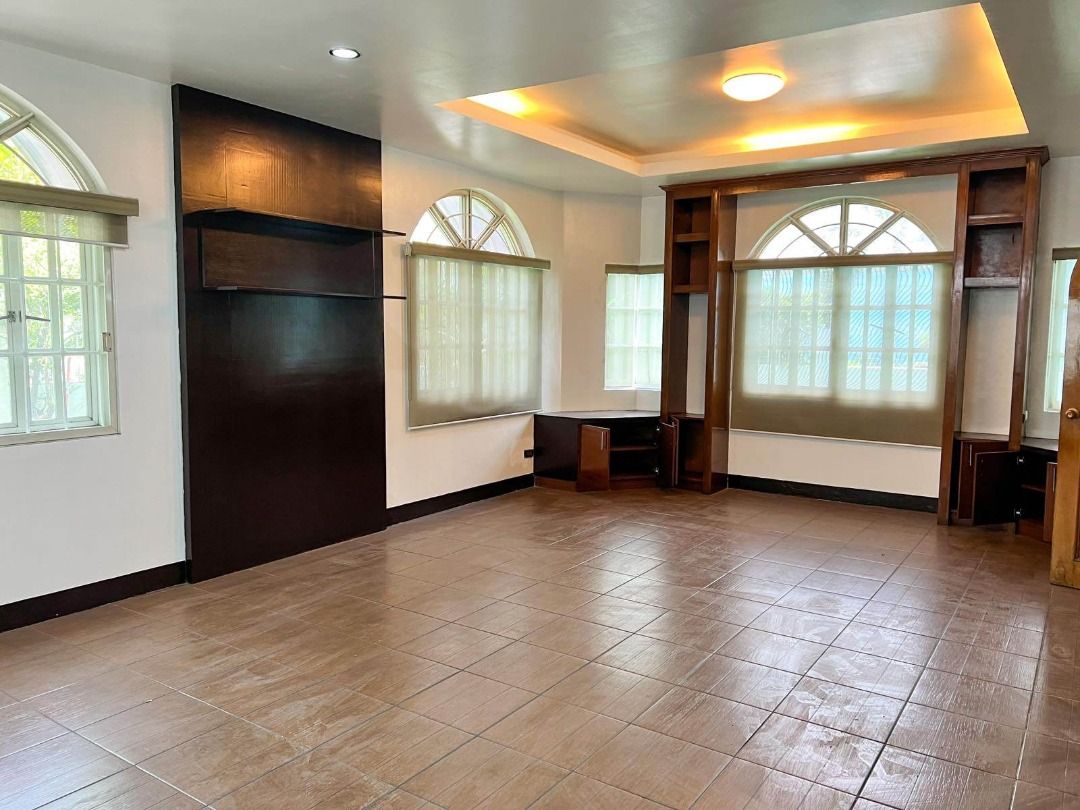 8 Bedroom Mansion for Sale at Parkwood, Pasig City, Property, For Sale