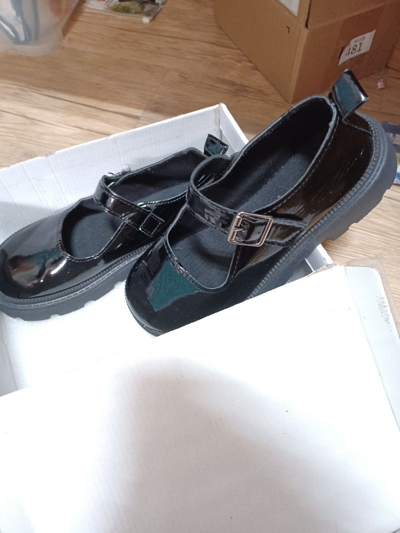 瑪莉珍鞋37、38號可面交試試大小可換物, 她的時尚, 鞋, 厚底鞋在旋轉拍賣