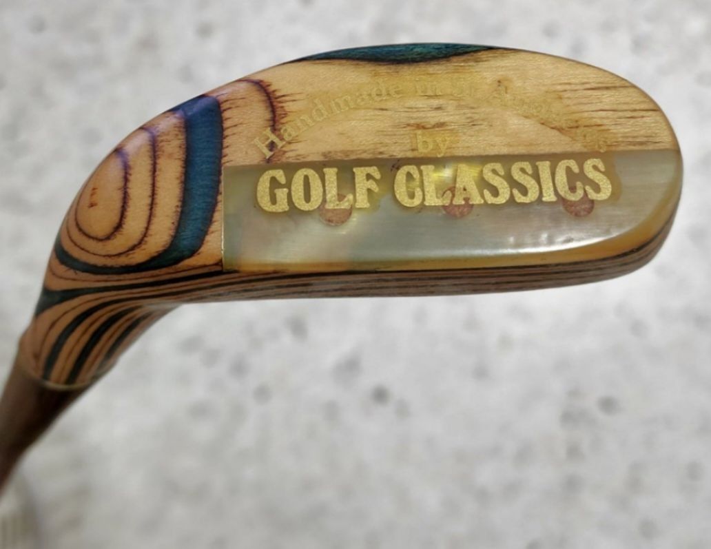 A Hand crafted Classic putter made in St. Andrews by Golf Classic.