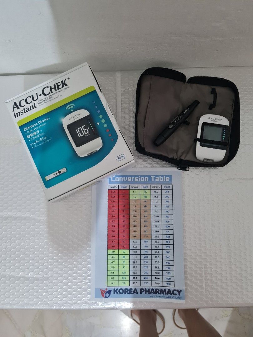 Accu Chek Instant Blood Glucose Monitor, Health & Nutrition, Health