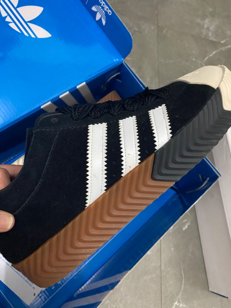 Adidas aw skate mid top