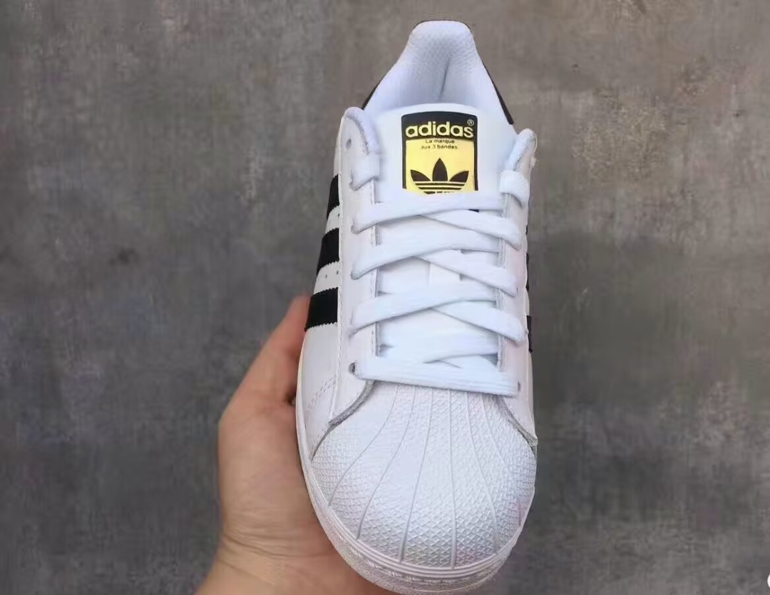 Adidas shell store toe shoes