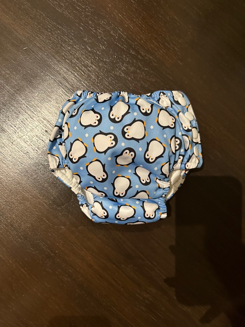 [Almost New] Snugly Fit Swim Diaper Size 3, Babies & Kids, Babies & Kids Fashion on Carousell
