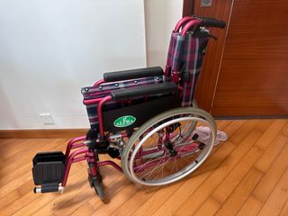 （分類：）位於 。 由 alexii99 提交（商品編號 1233135093，圖片 1）。簡介： 。