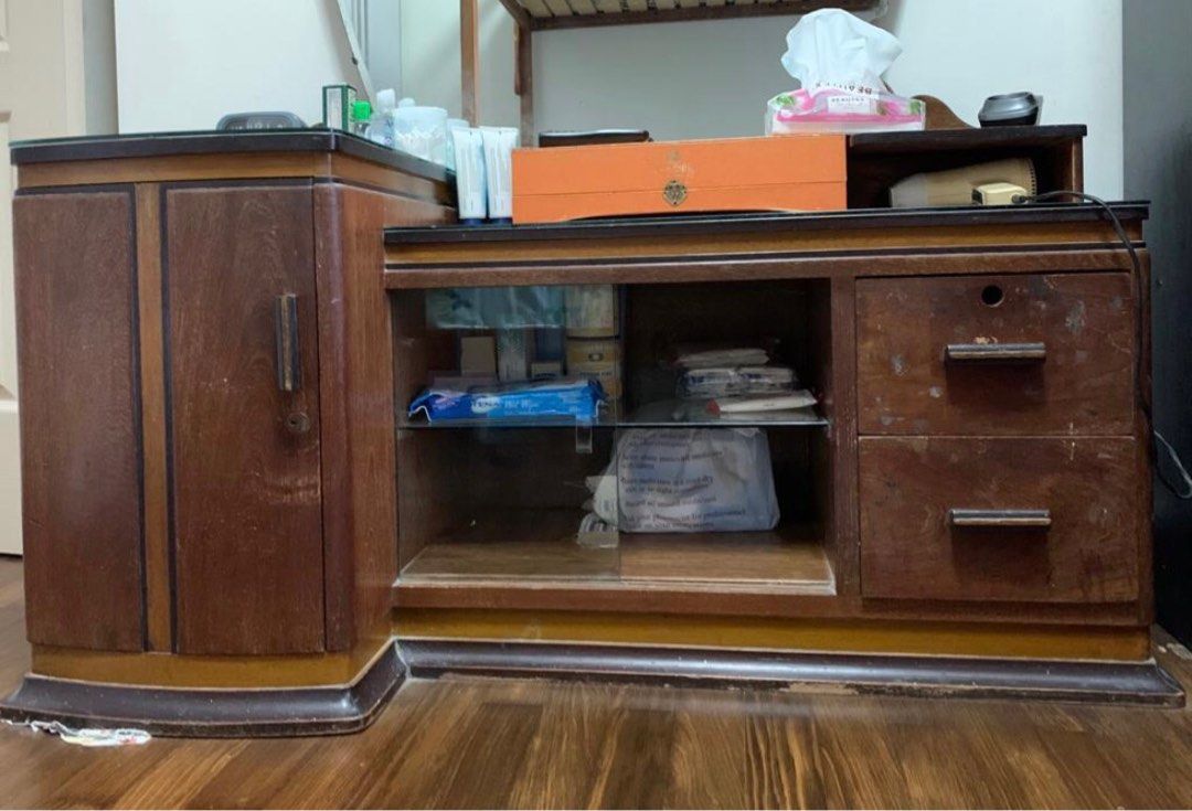 Antique Solid Teak Dressing Table (Category: Other Home Furniture) located in Singapore. Submitted by piano.works (Listing ID 1233022503, Image 2). Description: .