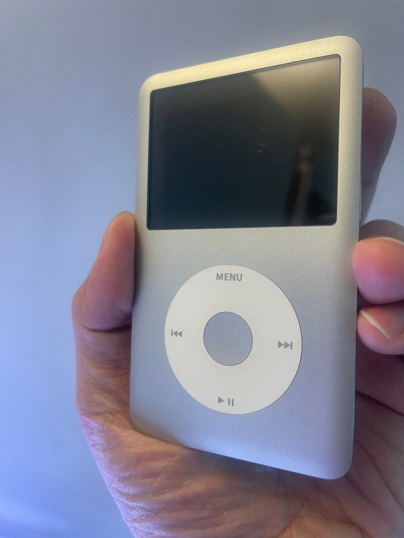高質 【中古品】iPod classic 160GB 2009 ポータブルプレーヤー