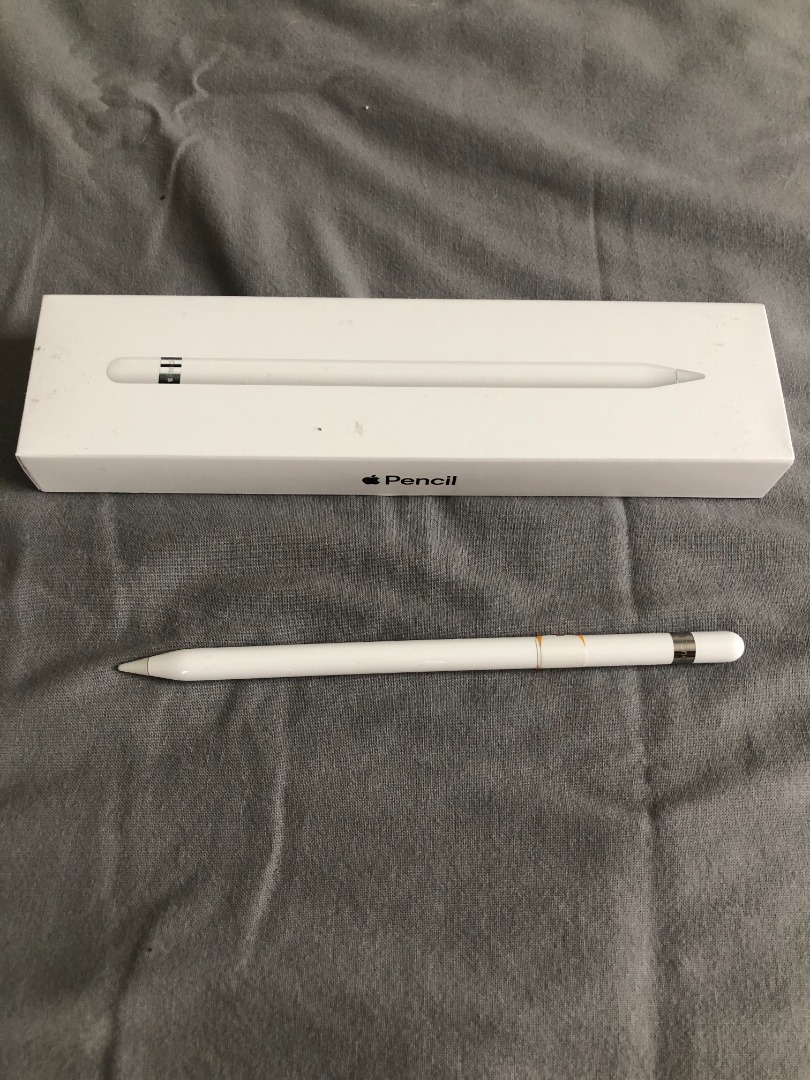 Apple Pencil Generation 1 includes orginal box and brand new tip, Computers & Tech, Parts