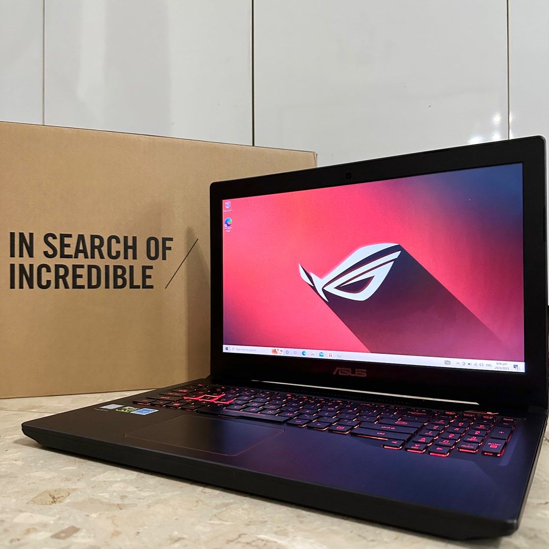 Gaming top laptop 1050