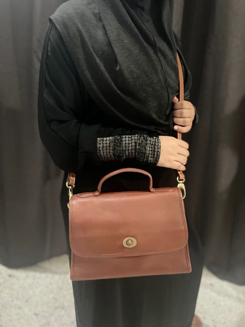 Authentic vintage coach court bag Luxury Bags Wallets on Carousell