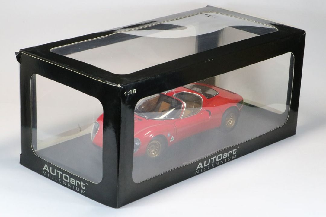 ☆ 新品 1/18 AUTOartアルファロメオAlfa Romeo Tipo33 Stradale