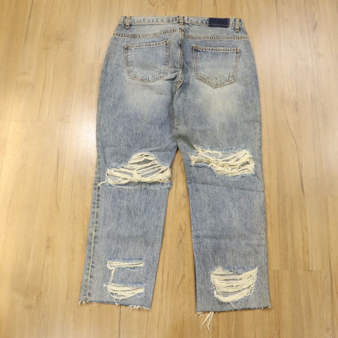 Distressed 2025 designer jeans
