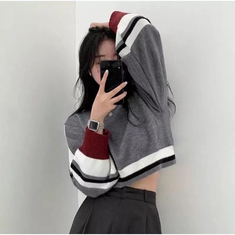Baju sweater crop shop