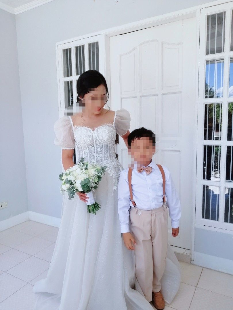 Atalier Corset wedding gown (Category: Evening dresses & gowns) located in Malolos. Submitted by sofideclutters (Listing ID 1233189377, Image 2). Description: Bought for 20K+ Selling for 15K only. Pls no more haggle!! Used by my sister on her wedding day High quality atalier wedding gown Couture wedding gown Princess like wedding gown Puffsleeves wedding gown Sheer wedding gown Small-medium frame.
