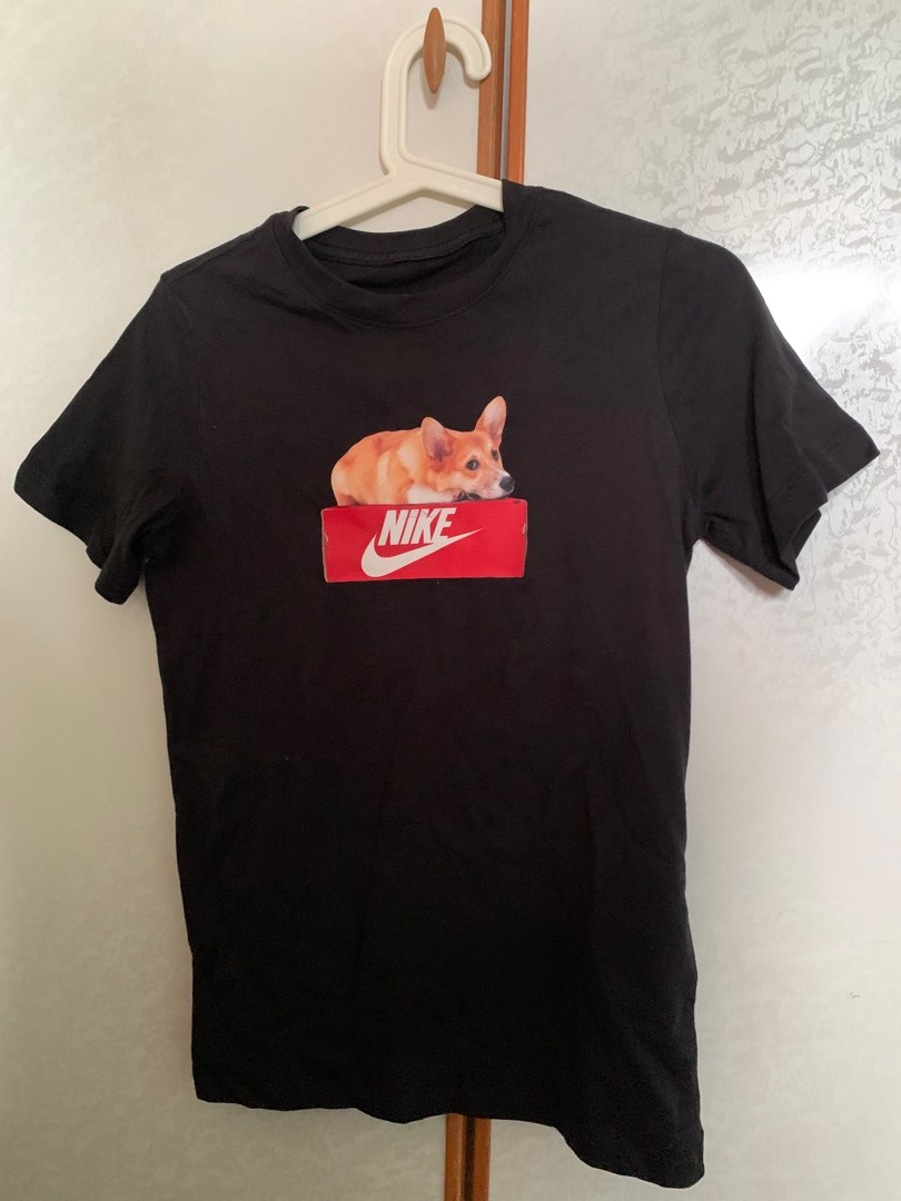 black nike shirt with dog print