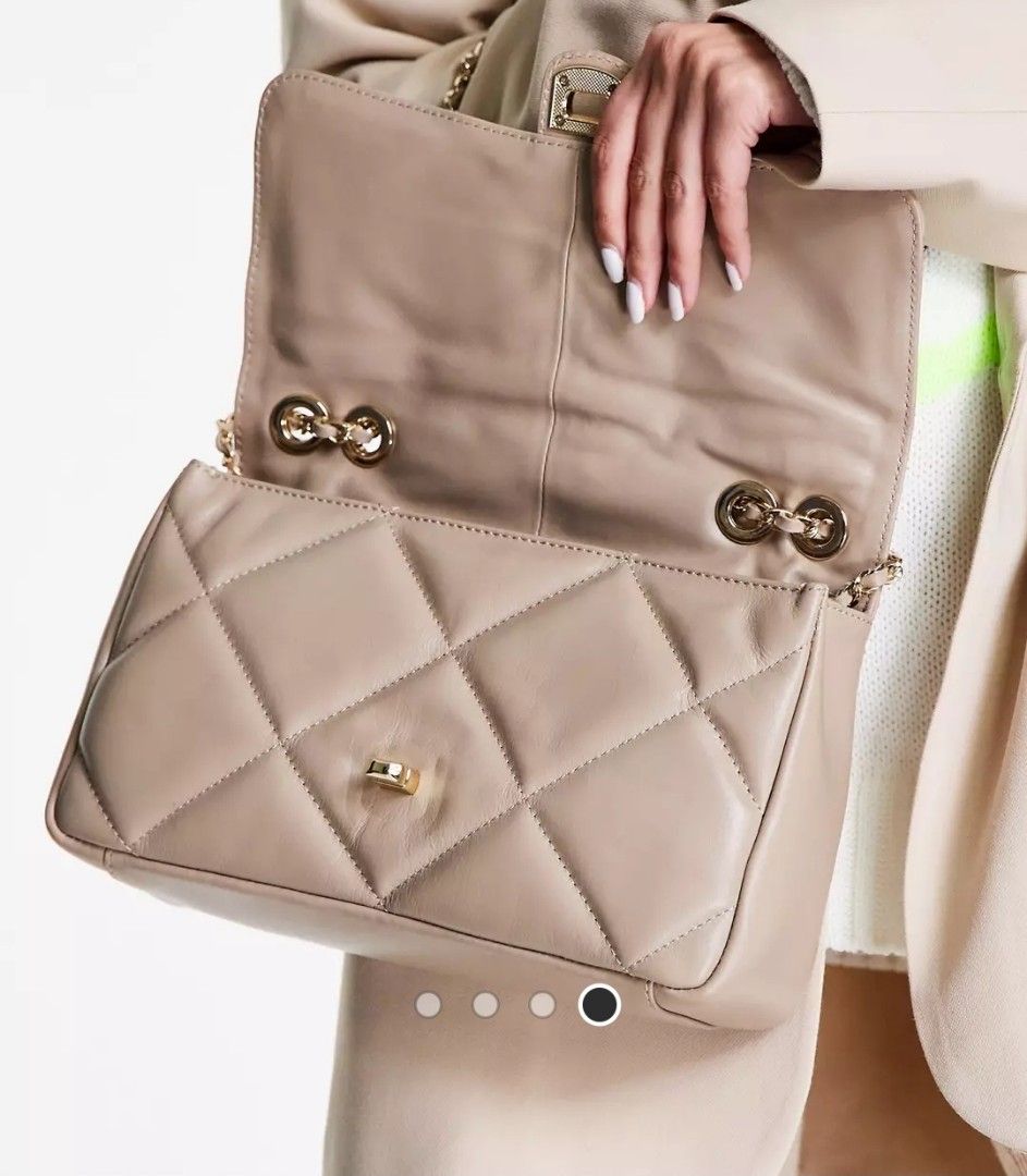 Quilted leather bag new arrivals with chain strap