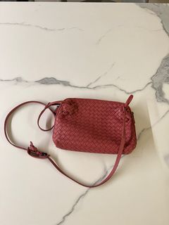 Bottega Veneta Pink Intrecciato Nodini Leather Crossbody Bag Pony