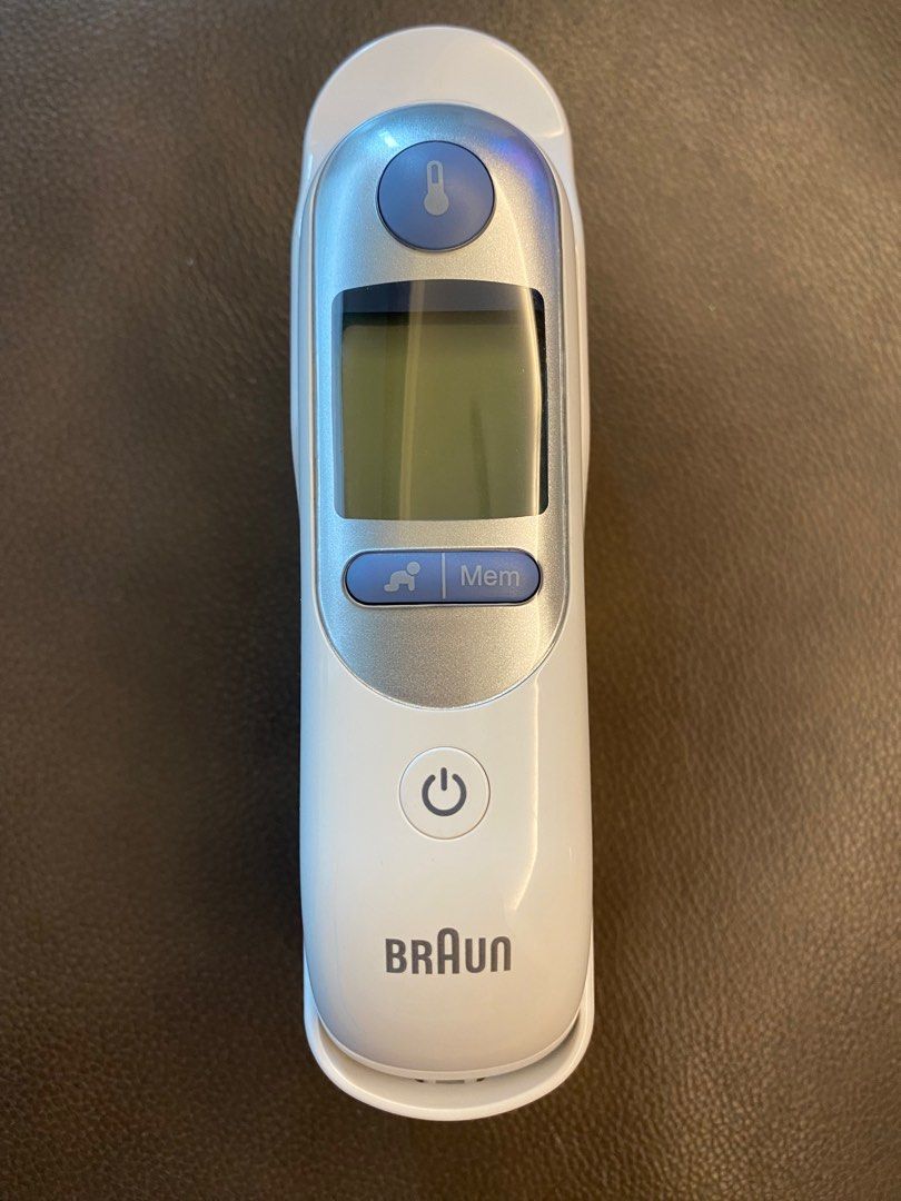 Braun Ear Thermometer, Health & Nutrition, Thermometers on Carousell