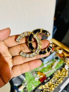 Bross Chanel authentic
