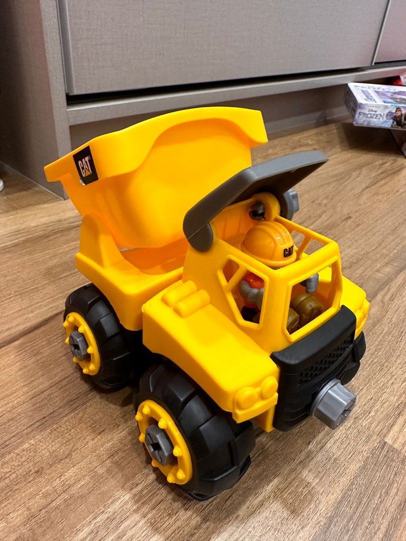 Cat machine maker dump truck clearance