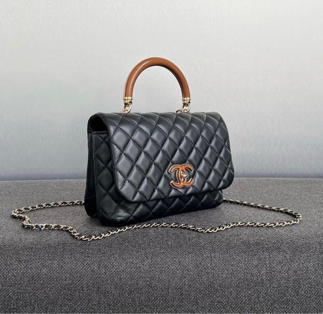 Chanel Knock On Wood Handle Flap Medium Lambskin Black Lghw