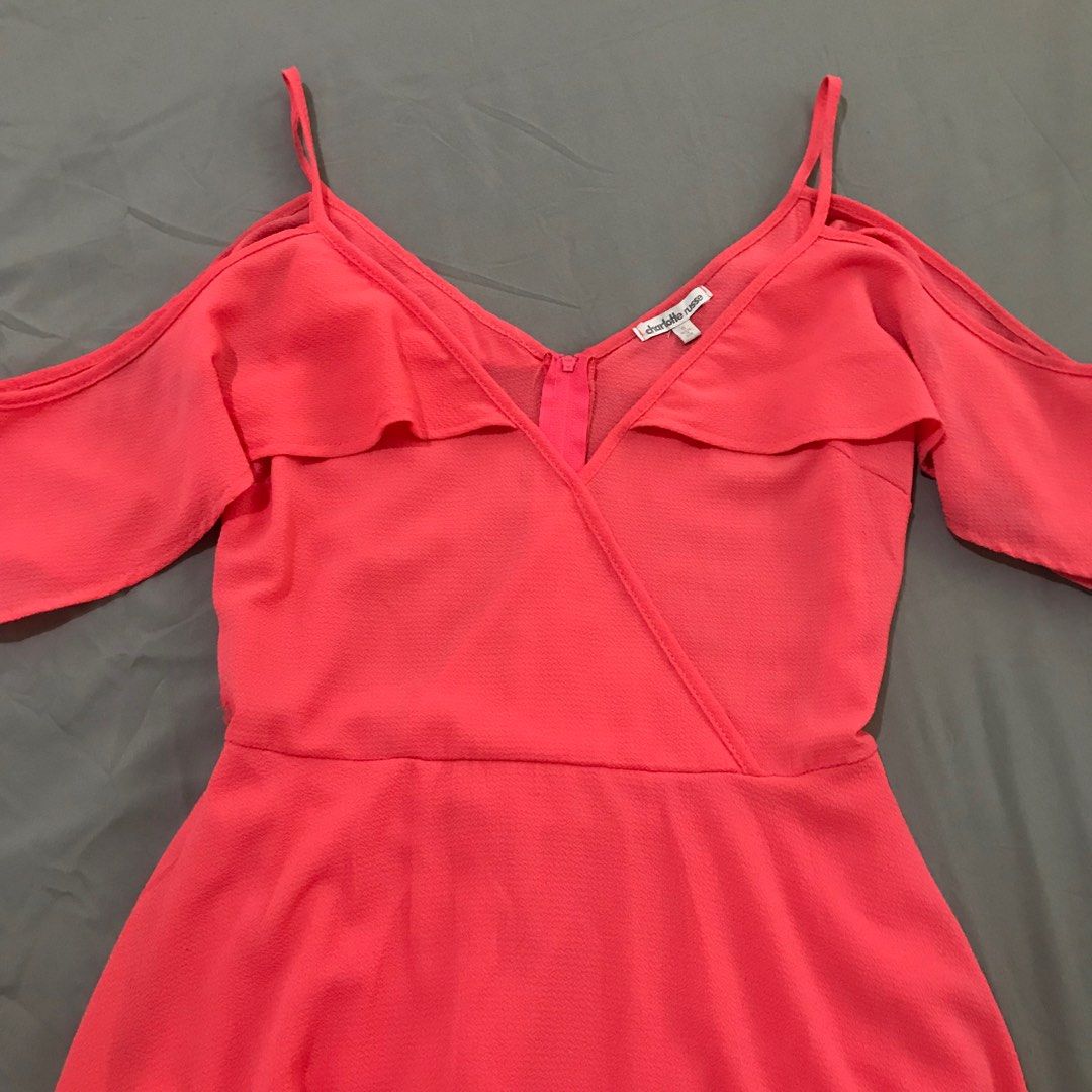 Charlotte russe hotsell cold shoulder dress