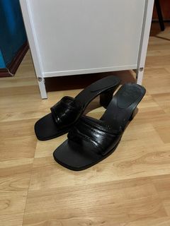 Chic, Elegant Genuine Leather Vintage Square-Toe Black Heel Slides (Best fit size 7-7.5 or narrow 8; free shipping)