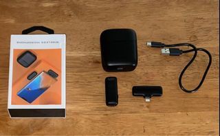 Clip-On Wireless IOS Apple Microphone with Charging Case‼️