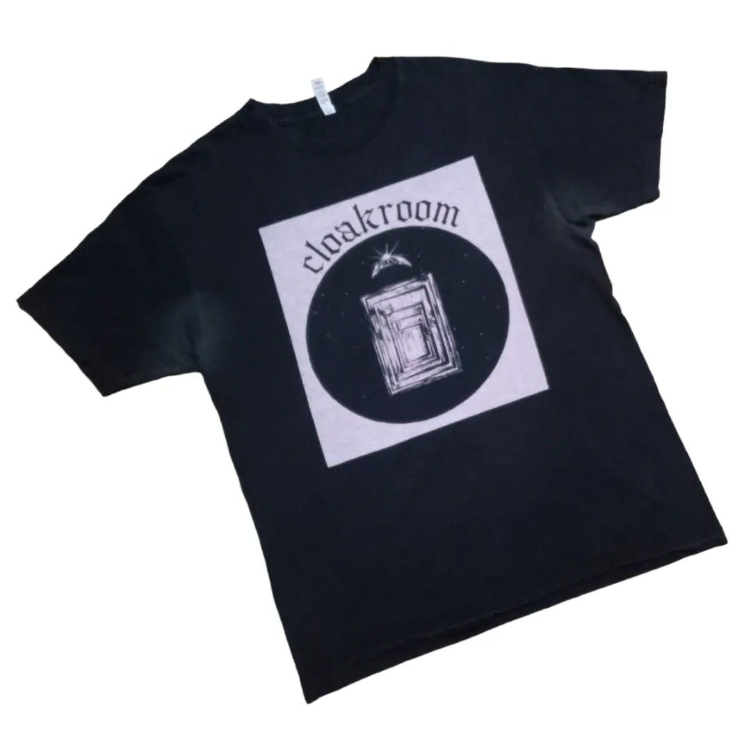 CLOAKROOM band tshirt, Men's Fashion, Tops & Sets, Tshirts & Polo