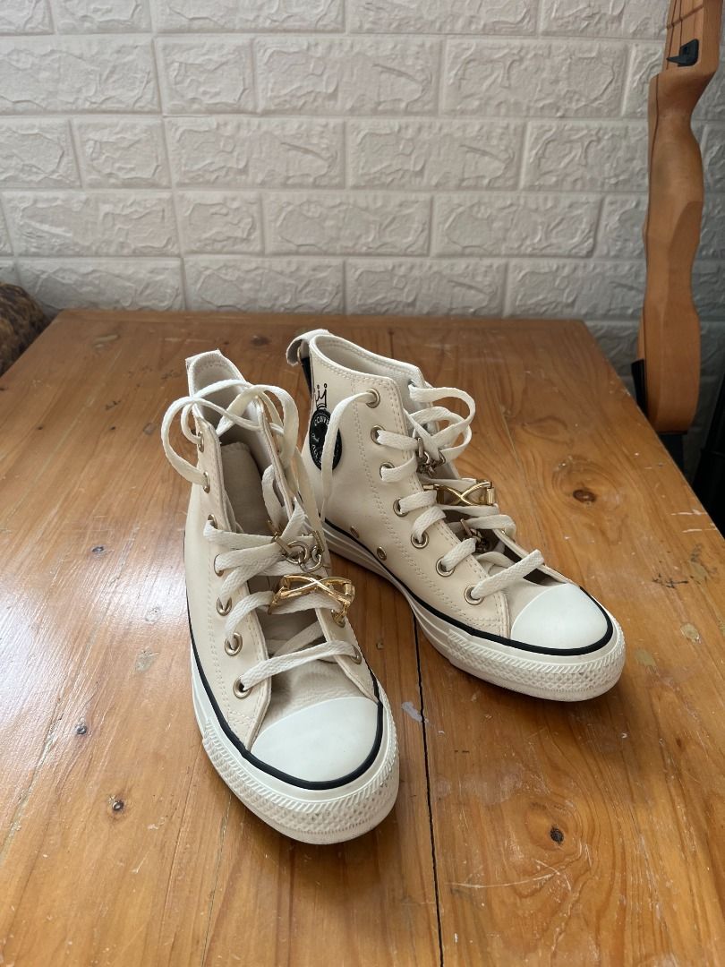 Converses blanches 37 store
