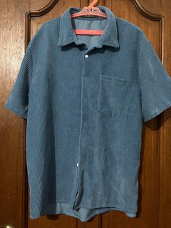 (Category: ) located in . Submitted by cattoooopreloved (Listing ID 1233032021, Image 1). Description: .