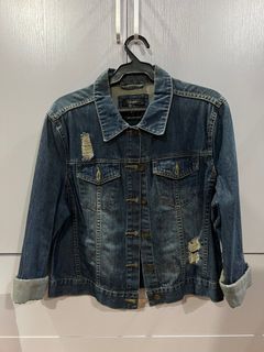 (Category: ) located in . Submitted by _nixcloset (Listing ID 1233184848, Image 1). Description: .