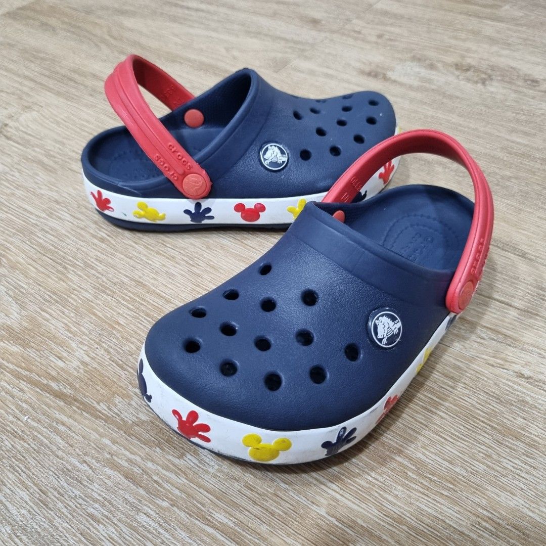 Crocs online mickey led