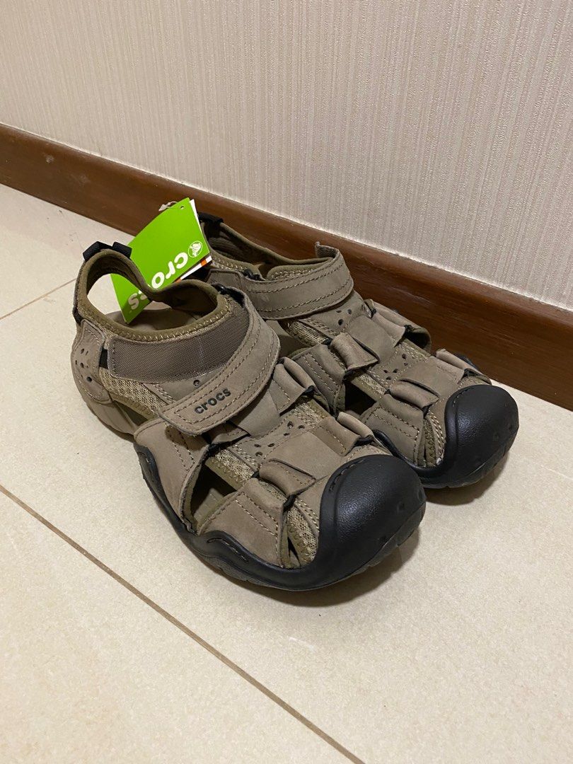 Swiftwater leather clearance fisherman crocs
