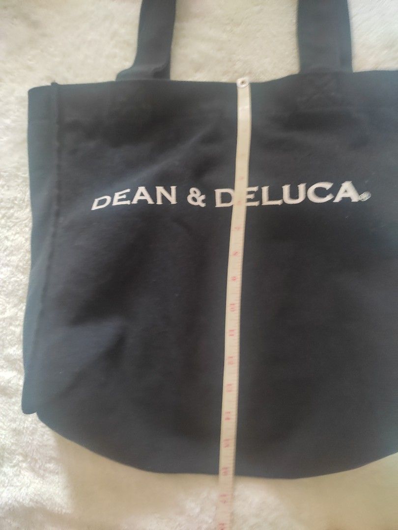 dean & deluca tote bag (Category: Tote Bags) located in Calamba. Submitted by merrymerida (Listing ID 1233043233, Image 3). Description: .