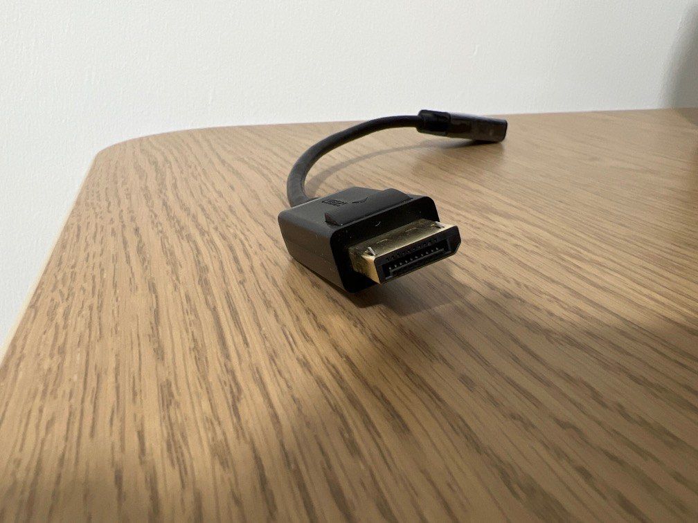 Digital Port to HDMI female, Computers & Tech, Parts & Accessories, Cables & Adaptors on Carousell