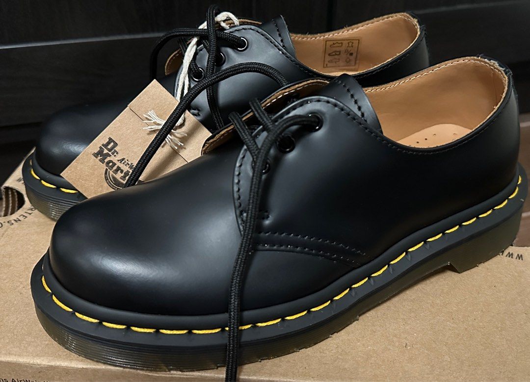 Martens 146 smooth new arrivals black