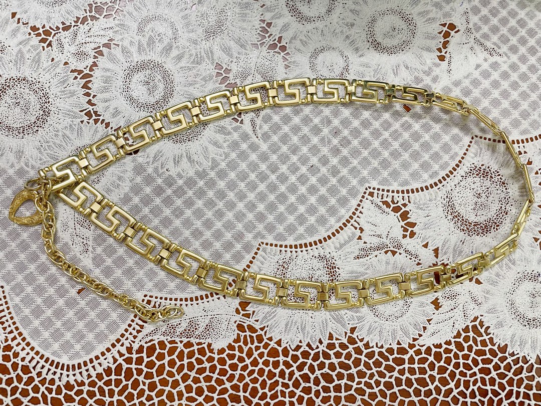 Elegance Gold Belt Chain, Women's Fashion, Watches & Accessories, Belts on Carousell