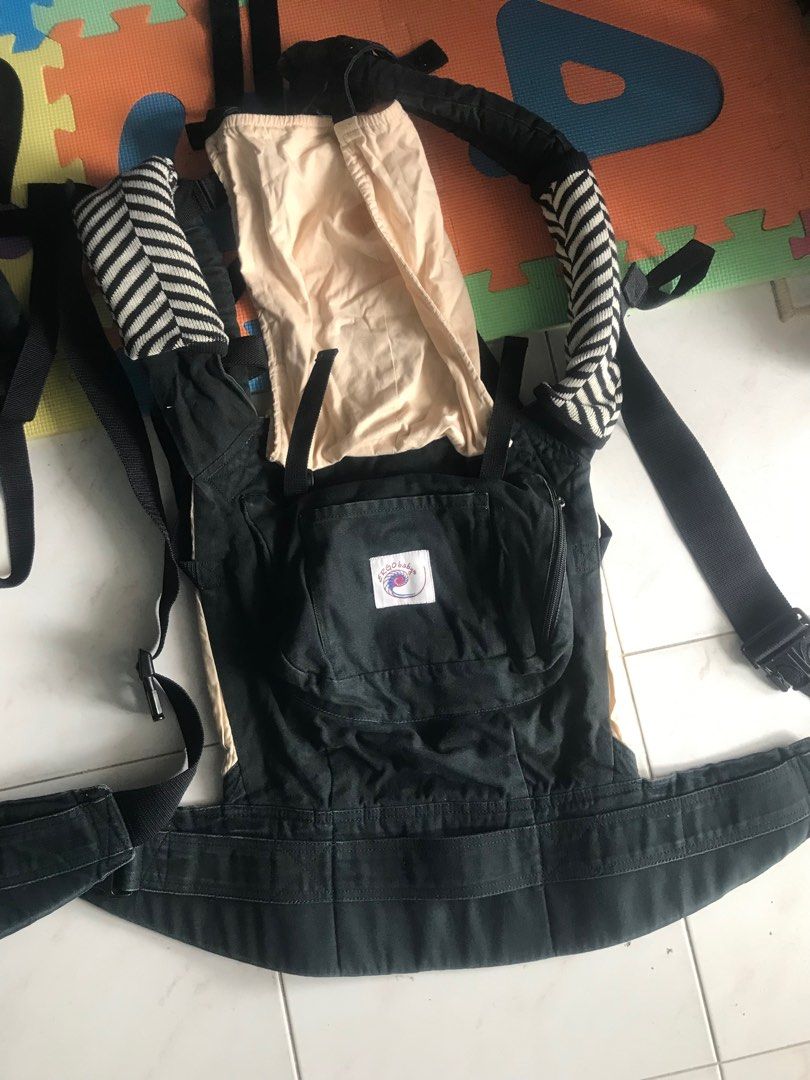 Ergo black top and tan