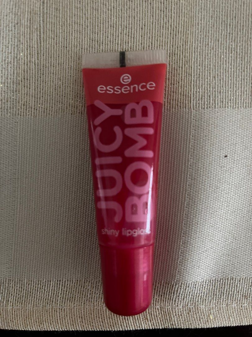 Essence juicy bomb lip gloss NEW, Beauty & Personal Care, Face