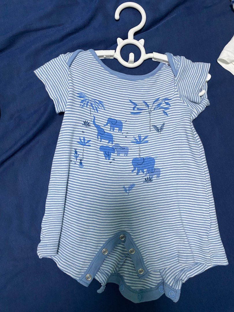 Free baby clothes 13 or 36 months, Babies & Kids, Babies & Kids