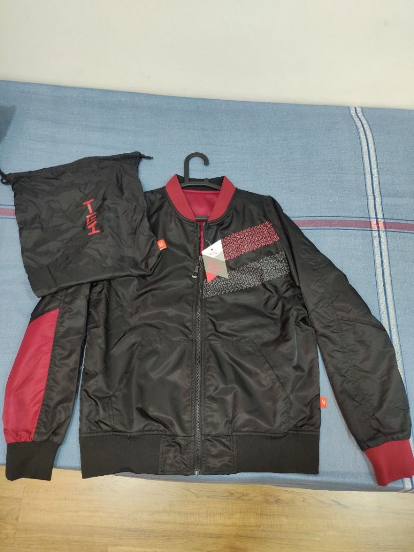 Honda Official Merchandise TEI Reversible Bomber Jacket Men s